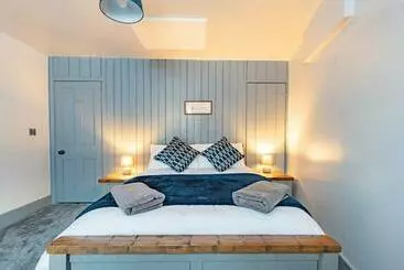 ツーリストアパートメント Castle View   Charming Cottage With Views Of Dover Castle