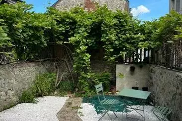 ツーリストアパートメント Ma Bohème   Jardin En Centre Historique