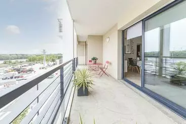 Turistihuoneistot L Aragon   Appartement Vue Sur La Maine