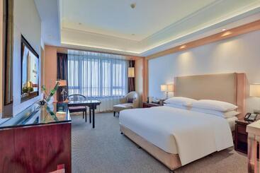 Hotel Shaoxing Tianma Grand