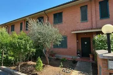 ツーリストアパートメント Casa Vacanze Le Rose
