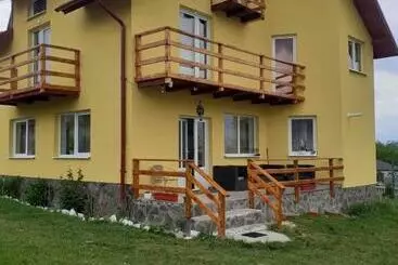 Appartements touristiques Pensiune De Inchiriat Glajerie Rasnov