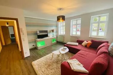 관광객 아파트 Fewo Heinrichser Markt   2 Schlafzimmer Mit Sauna Und Terrasse
