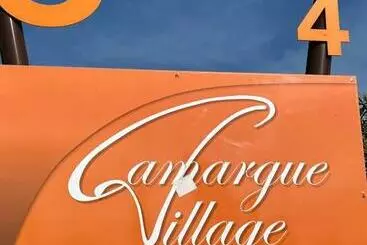 ツーリストアパートメント Appartement Camargue Village