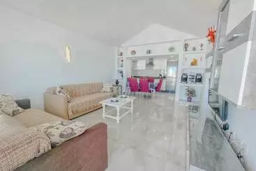 Pisos turísticos Bungalow Bellavista 13 3 Bed/2 Bath 1 Toilet Communal Pool Wifi