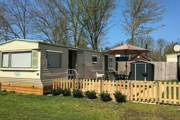 Apartaments turístics Chalet K2 Op De Holle Poarte Te Makkum