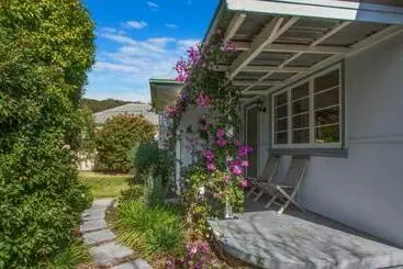 Turistihuoneistot Lazy Days Seaside Cottage   Umina Beach