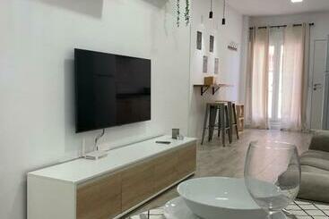 관광객 아파트 Apartamento Tarifa Sunset