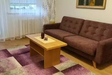 آپارتمان‌های توریست‌ها Apartment Nh12