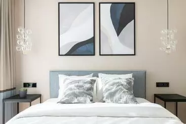 آپارتمان‌های توریست‌ها Hilltop Apartments   Wilmsi Villa