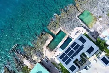 ツーリストアパートメント Lighthouse Point Residences