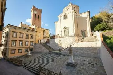 ツーリストアパートメント Industrial Apartment In The Heart Of San Miniato