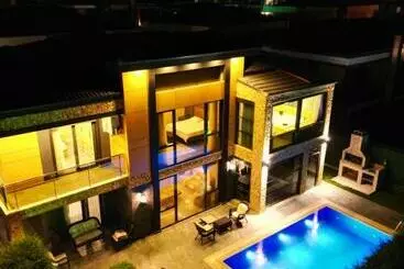 Turistihuoneistot Sapanca Alharran Villa