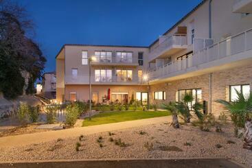 Apartaments turístics Domitys Regalecia