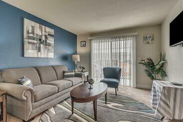 ツーリストアパートメント Blu Nostalgia