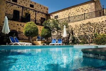 דירות לתיירים Bougainvillea Cottage