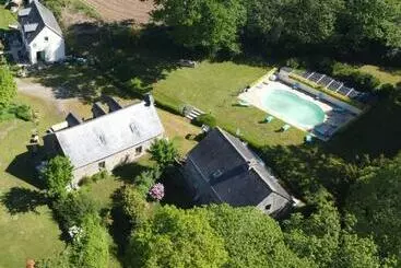 ツーリストアパートメント Hameau Kerhotten