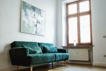 관광객 아파트 Stilvolles Altbau Apartment Mit Stellplatz&netflix We 02