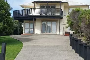 Turistihuoneistot Whitianga Sea Views