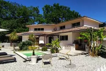 ツーリストアパートメント La Villa Minvia Les Landes Entre Mer Et Montagne