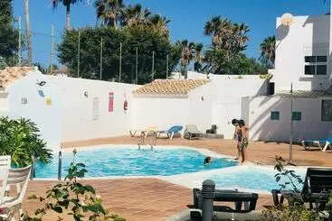 ツーリストアパートメント Luna De Lobos