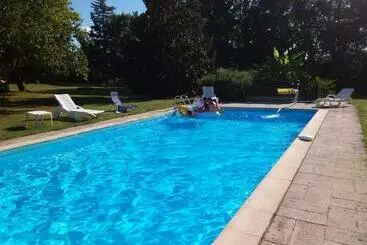 Turistihuoneistot Pis En Lits