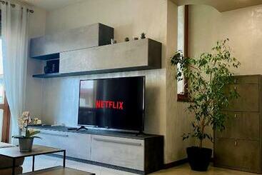 ツーリストアパートメント Prestigioso Appartamento Nel Cuore Di Thiene