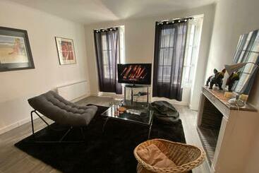 דירות לתיירים Studio Plein Centre