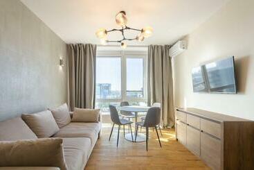 Turistihuoneistot 19226 Hofman House Cozy Apartment