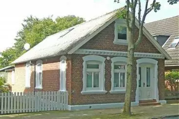 آپارتمانهای توریستها Badestra_e 36_ Historisches Stadth