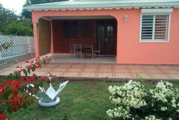 آپارتمان‌های توریست‌ها Chez Nounou