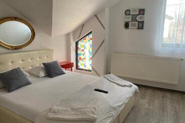 דירות לתיירים The Vintage Wonderful Apartment In Best Location