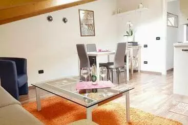 ツーリストアパートメント Casa Vacanza Zaira & Claudio