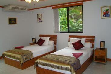 Turista apartmanok Leelawadee