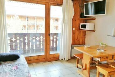דירות לתיירים Studio Cosy Avec Balcon, Au Pied Du Télécabine Et Pistes, Centre Village à 150m, 4 Couchages Fr 1