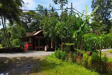 هتل Balkondes Griya Perpil