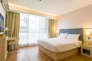 Hanting Hotel Huaihua Medical School