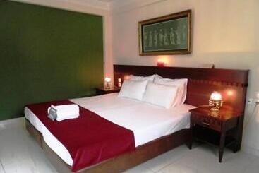 هتل Arcadia Suites & Spa