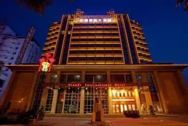هتل Nanning Qian Xi International