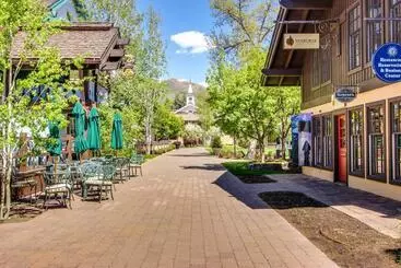 ホテル New Village Center