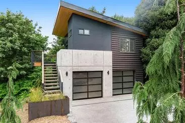 Hotelli The Treehouse