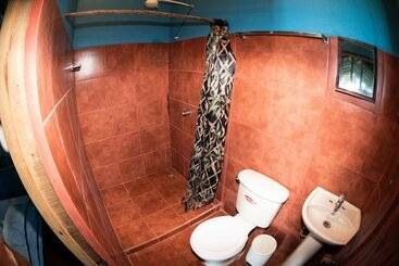 בית מלון כפרי Corcovado Adventures Tent Camp