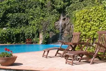 田舎風ホテル La Riserva Montebello