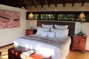 Paradise Bay Island Resort