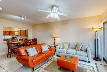 בית מלון כפרי Palm Beach Club #126