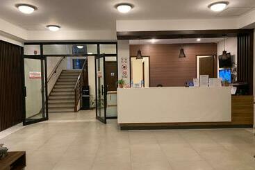 Hôtel Travelers Inn Matina