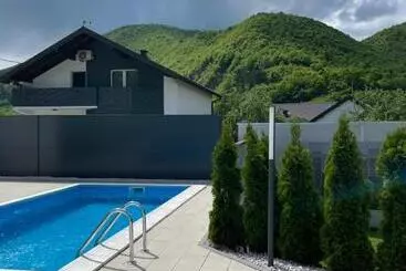 پانسیون Apartments B&m