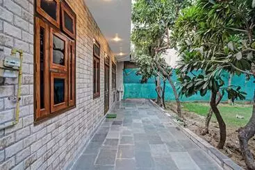 Pension Jain Residency