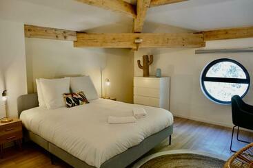 펜션 Callelongue Coliving Mas Des Sous Bois