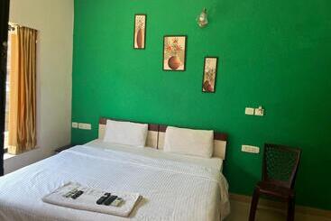 Hotel We One Comfort Inn